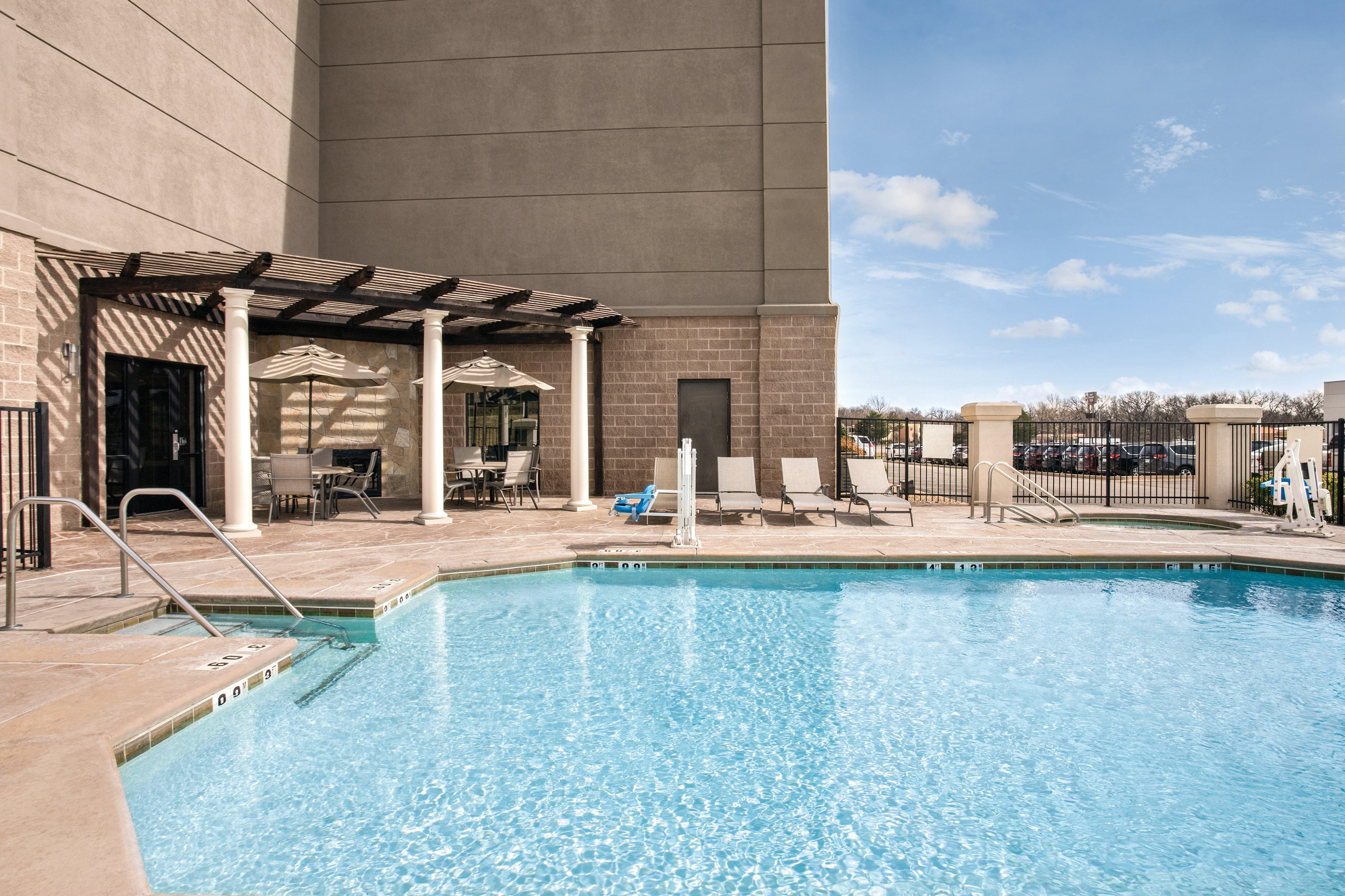 Holiday Inn Express Hotel & Suites Lawton-Fort Sill By Ihg Экстерьер фото
