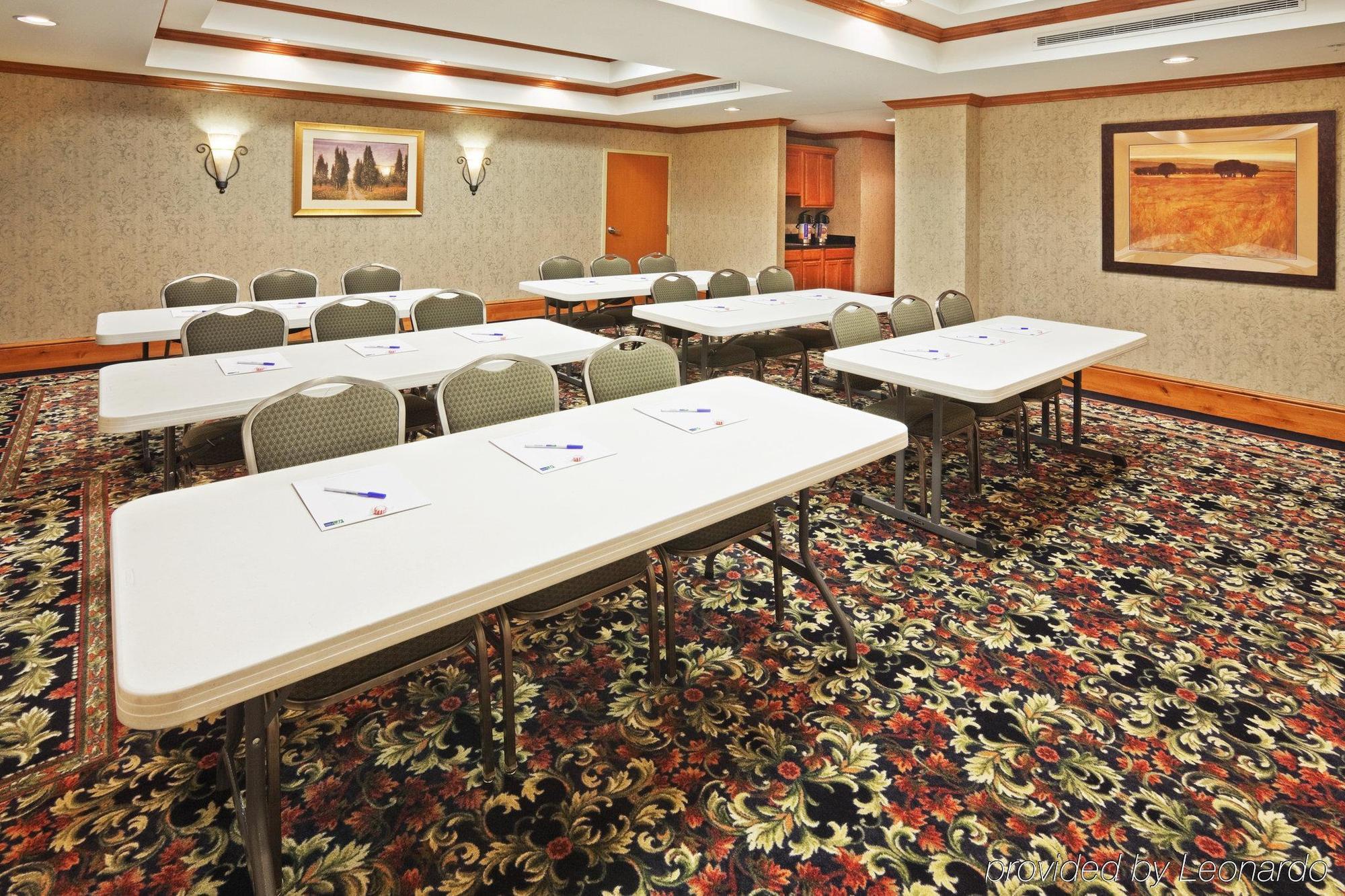 Holiday Inn Express Hotel & Suites Lawton-Fort Sill By Ihg Удобства фото